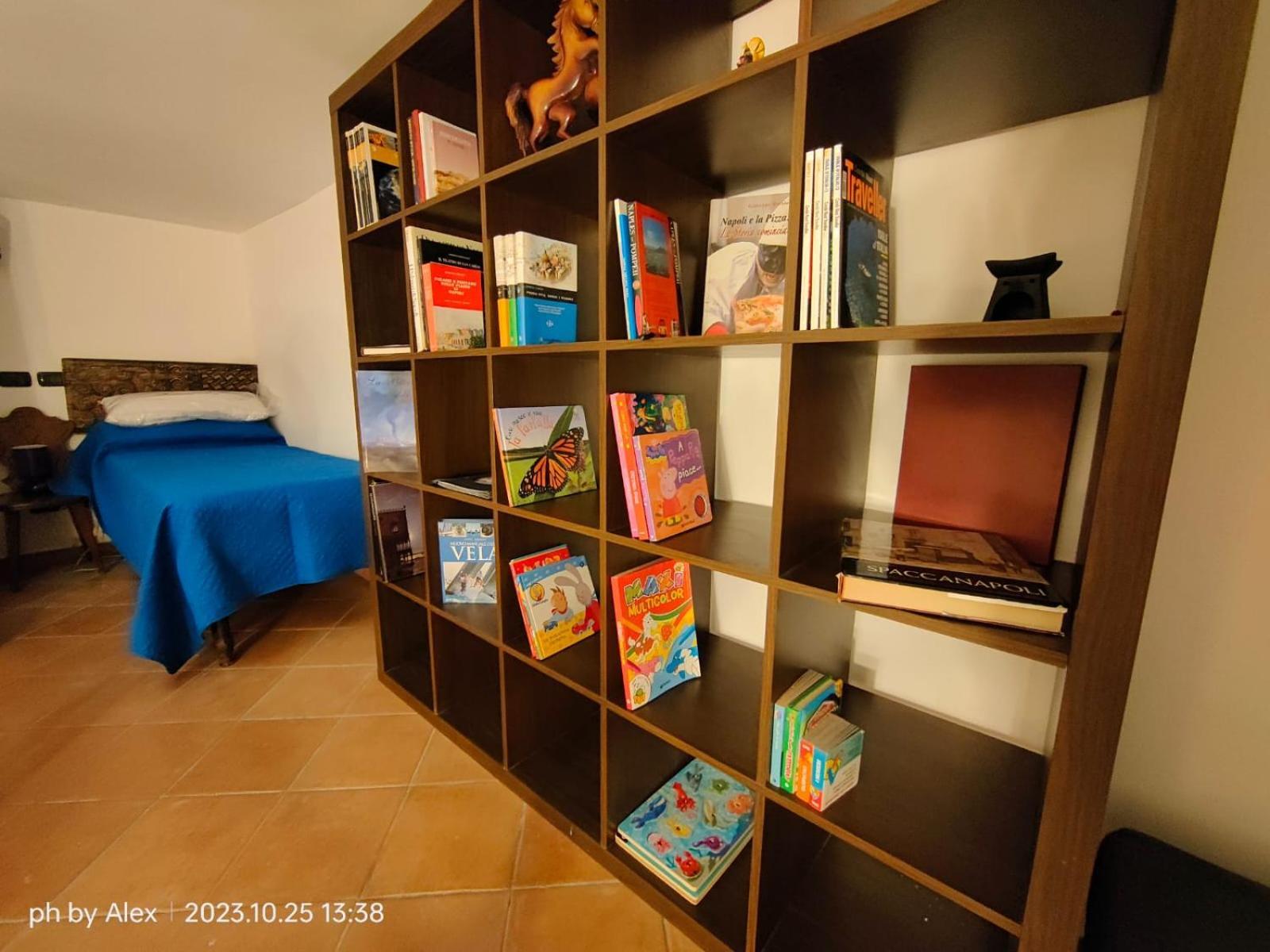 Segreta Catalana Apartment Naples Luaran gambar