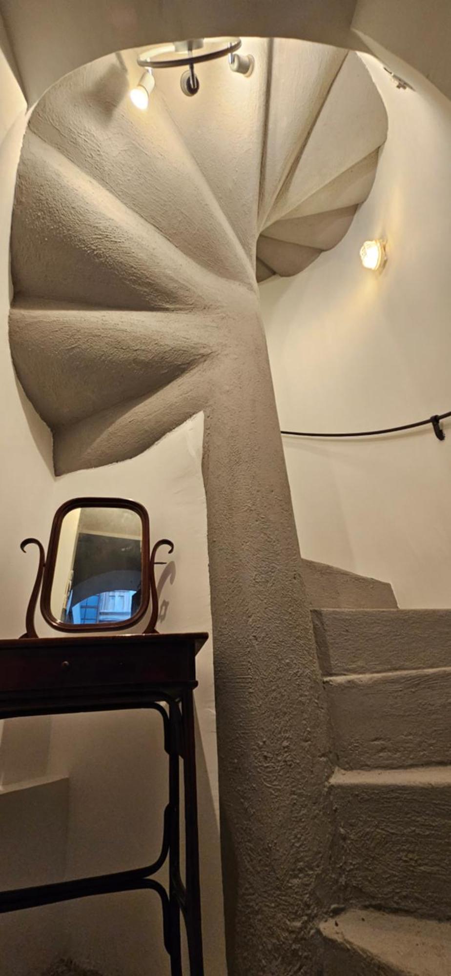Segreta Catalana Apartment Naples Luaran gambar